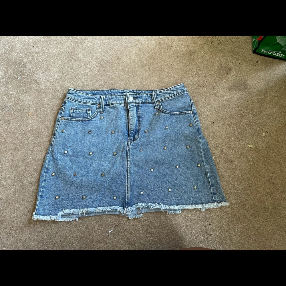 studded denim skirt